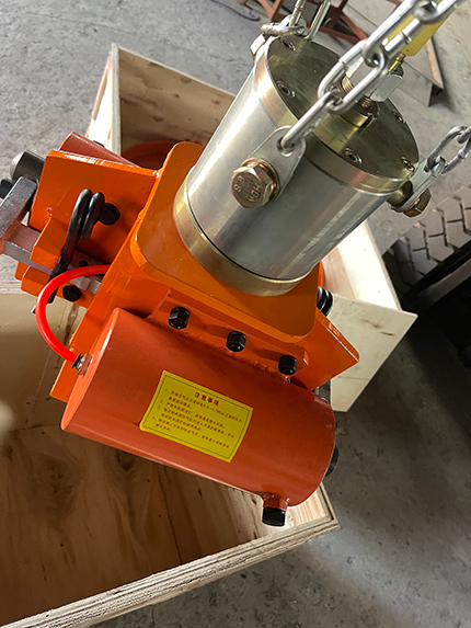 Side Lining Vibrator Machine with 6 Hammer Heads used for medium-frequency furnace, induction furnace